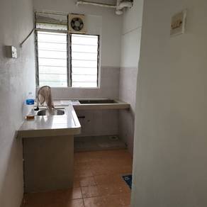 Desa Lembah Permai , rent can negotiate