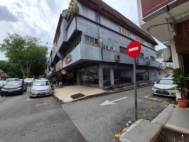 Ground Floor Shop Ttdi-End Lot, Strategic Location, Crowded Place