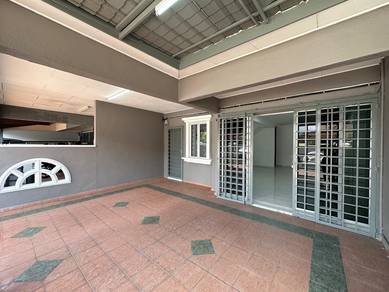FULLY RENOVATED Double Storey Taman Muzaffar Height Ayer Keroh Melaka