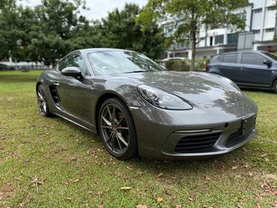 Porsche 718 2.0 CAYMAN, 17k km, japan spec