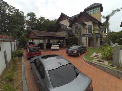 Huge 3.5 Storey Bungalow Country Height Kajang