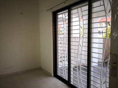 Double Storey Puisi 5 Terrace at Alam Sari, Bangi