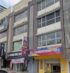 Bandar Puteri Bangi Ground Floor Shop 22x80 Mainroad For Rent , Kajang
