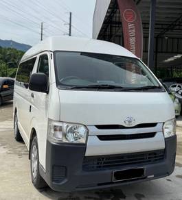 Toyota HIACE (M) WINDOW VAN