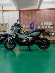 Honda x-adv 750