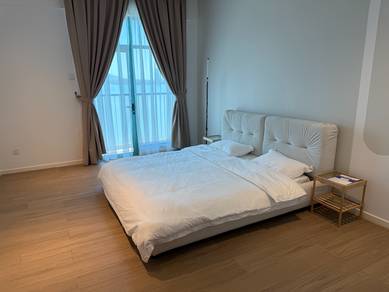 Bay Suite Seaview Fully Furnished Likas