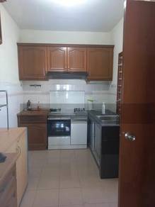 Kenanga Apartment Wawasan puchong for sale Partly furnished