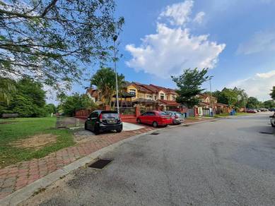 Corner Unit Surrounded by Greenery with Ample parking.
