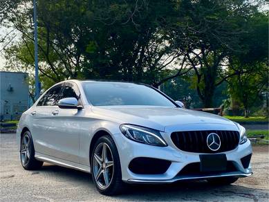 Mercedes Benz W205 C200 AMG 2.0 (A)