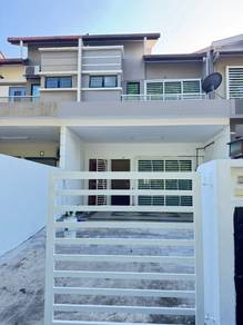Double storey house for rent @ Jalan Gelang 1I, Bandar Puteri, Klang