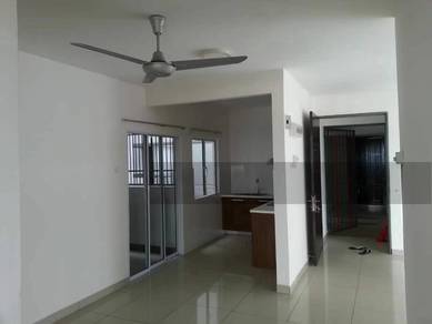 Koi prima condo corner for sale at taman mas Partly furnished