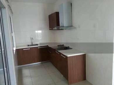 Koi prima condo corner for sale at taman mas Partly furnished