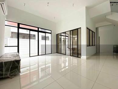Partial Furnished 2-Storey Cluster House @ Horizon Hills