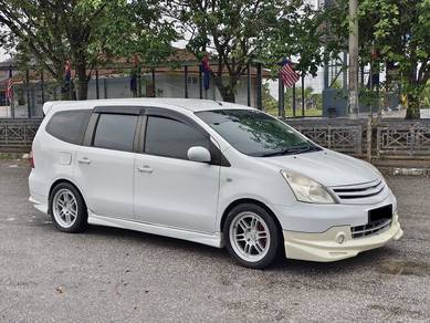 Nissan GRAND LIVINA 1.6 IMPUL (A)