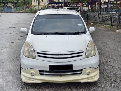 Nissan GRAND LIVINA 1.6 IMPUL (A)