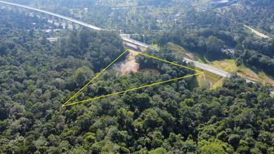 Land at KM 57.7 along the Kuala Lumpur – Karak Highway