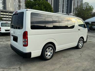 2020 Toyota Hiace Window (M) FULL LOAN 15 SEAT