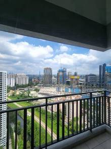 Savvy Riana Dutamas 4 Bedroom unit/aircond/balcony/curtains/savio