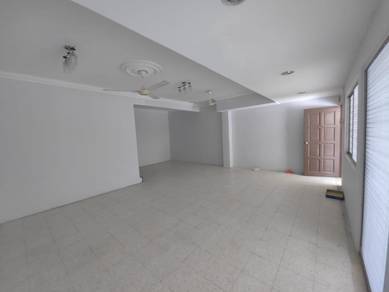 [Near Kajang town, MRT, KTM ] Double-storey, Taman Sri Langat, Kajang