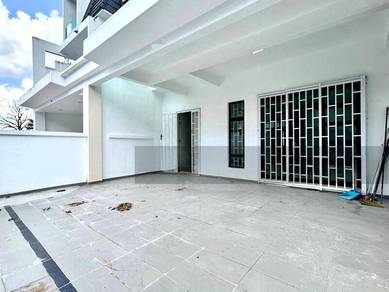 Taman Kempas Utama 2.5 Storey Terrace