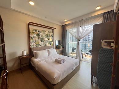 (SEAVIEW & POOLVIEW) TIMURBAY SEAFRONT RESIDENCE, KUANTAN For Sale