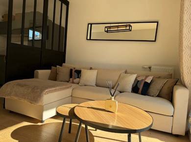 Free Fully Funished, KTM/MRT,Big Layout 3R2B, Best ownstay investment