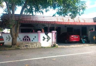 Single Storey, Corner Lot, Port Dickson Taman Selasih Lukut for Sale