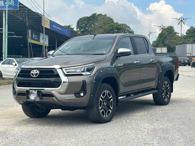 Toyota HILUX 2.4 V (A) FULL SERVICE REKOD