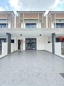 Eco Summer Jalan Ekoflora 5 Double Storey Terrace 22x80 Seri Austin