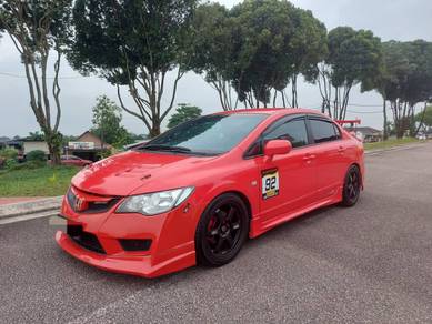 Honda CIVIC 1.8 i-VTEC (A)