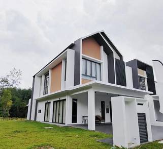 Facing Open & Extended 【Below Market 40%】Corner Lot Dengkil Sapang