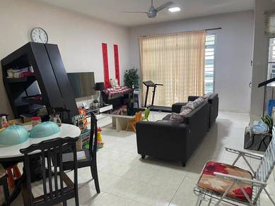 Bestari indah Puteri Wangsa Ulu Tiram Double Sty House For SALE