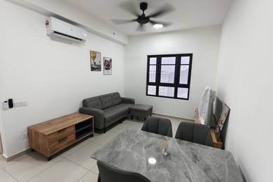 D'vine Brand new Fully Furnished Key on hand unit for rent
