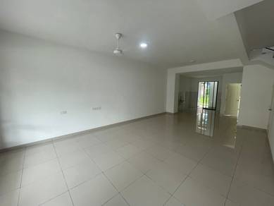 Laman Harmoni, Central Park, Tampoi, 2sty Terrace, Unfurnished, Gated