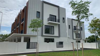 3 Storey Endlot Diamond Putra Prima, Presint 9 Puchong Utama