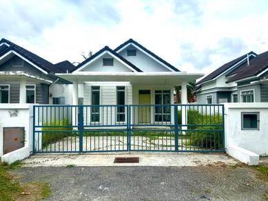 Rumah Semi D Setingkat Taman Bentara Telok Panglima Garang, Selangor