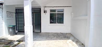 Single Storey House Bukit Indah @ For Sale