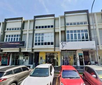 BELOW MARKET 300K !! FH 2-Sty Shoplot 22x75 @ Mahkota Cheras, Cheras