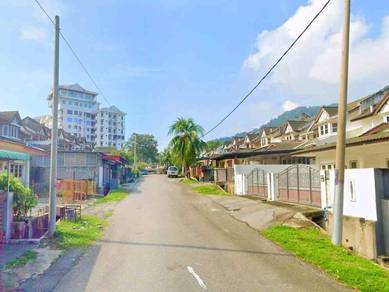 1.5 Storey Terrace House, Taman Bukit Maju, Lumut, Perak