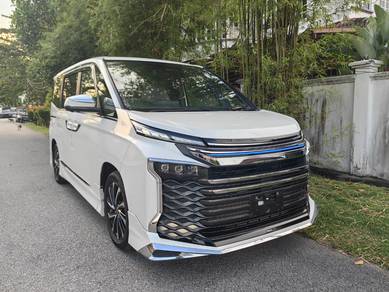 LimitedUnitMODELLISTA B/KIT Toyota VOXY PowerBoot