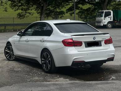 Bmw 320i SPORT LINE 2.0 (A) 3 Year Warranty
