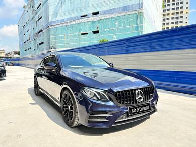 Mercedes Benz E200 2.0 AVANTGARDE (CKD) (A)