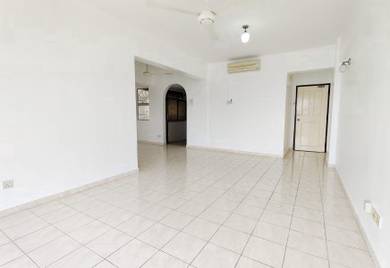 D'Kiara Apartment for Rent New Paint Good Condition 3 r 2 b 1 cp
