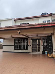 Taman Bukit Serdang Corner 2 story Freehold  nr Equine, Puchong South