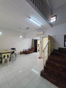 Full loan nice bandar seri alam 1.5 storey terrace house permas jaya