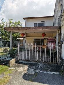 DOUBLE STOREY TERRACE CORNER LOT @ Taman Berlian Kajang