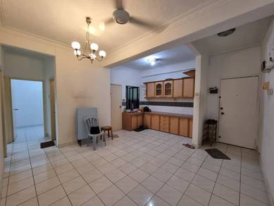 Taman Lembah Maju 600 Apartment Nice unit Well Maintain