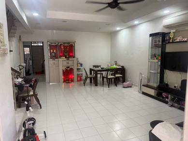 2 Storey | Taman Pulai Jaya | 4Bed 3Bath | Renovated | good condition