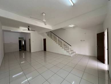 Taman Nusa Sentral @ Iskandar Puteri, Partial Furnish, Ready,Good Unit