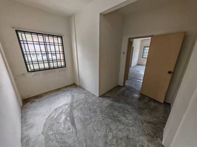 1st floot flat tampoi utama